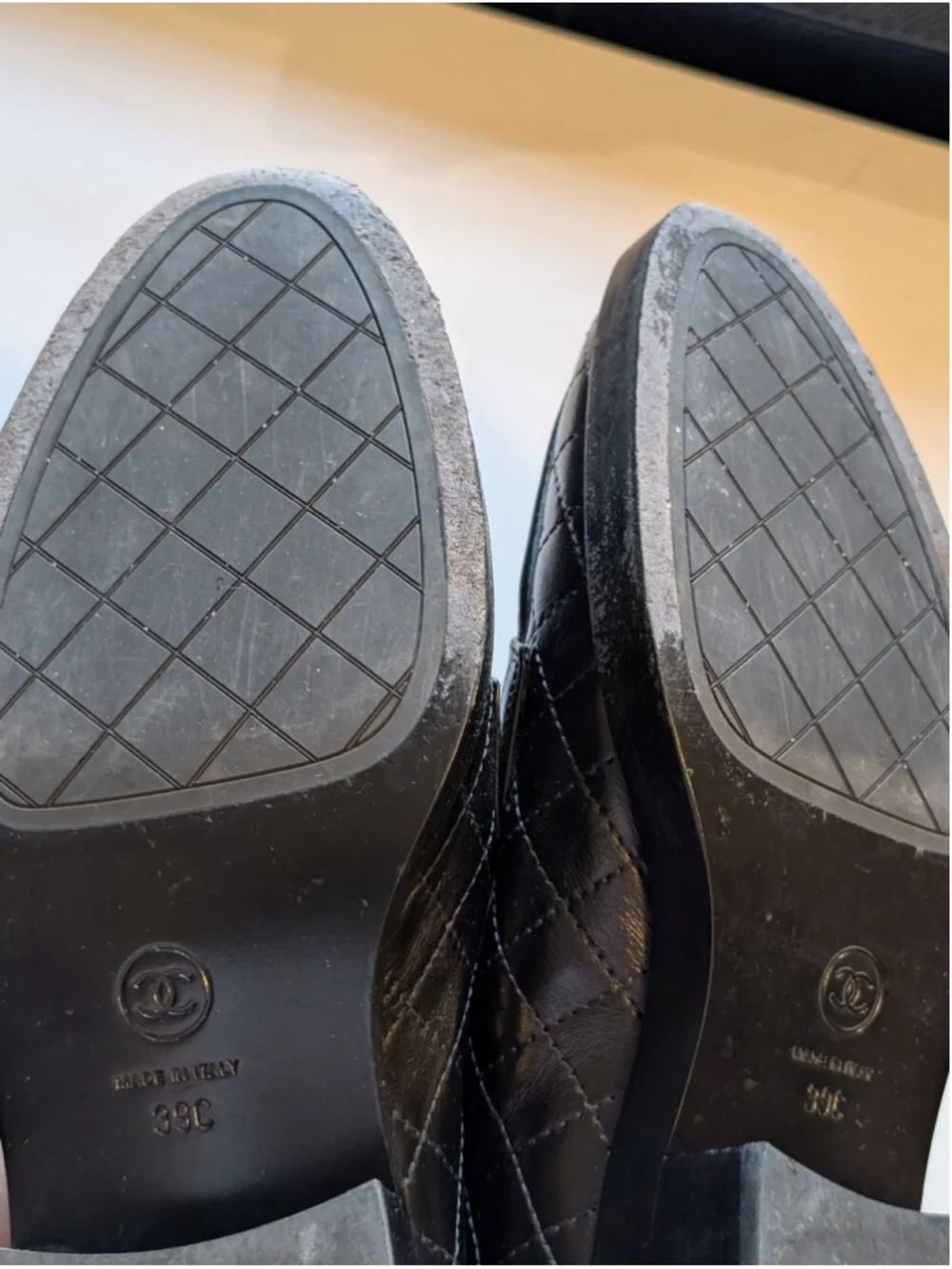 CHANEL quilted lambskin